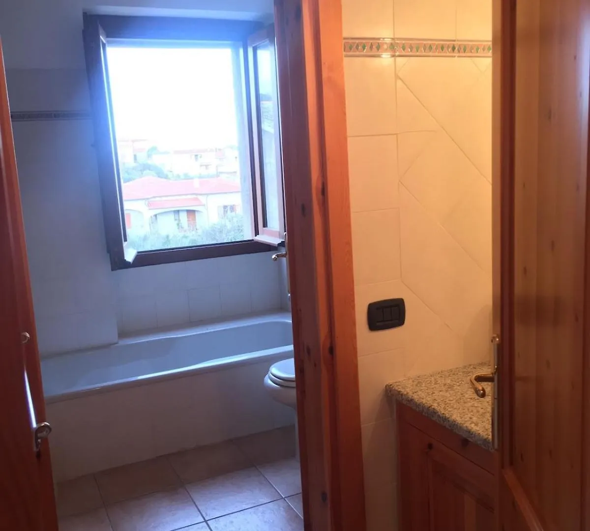 Dimora Storica Gallurese Vicino Al Lago Sant Antonio Di Gallura